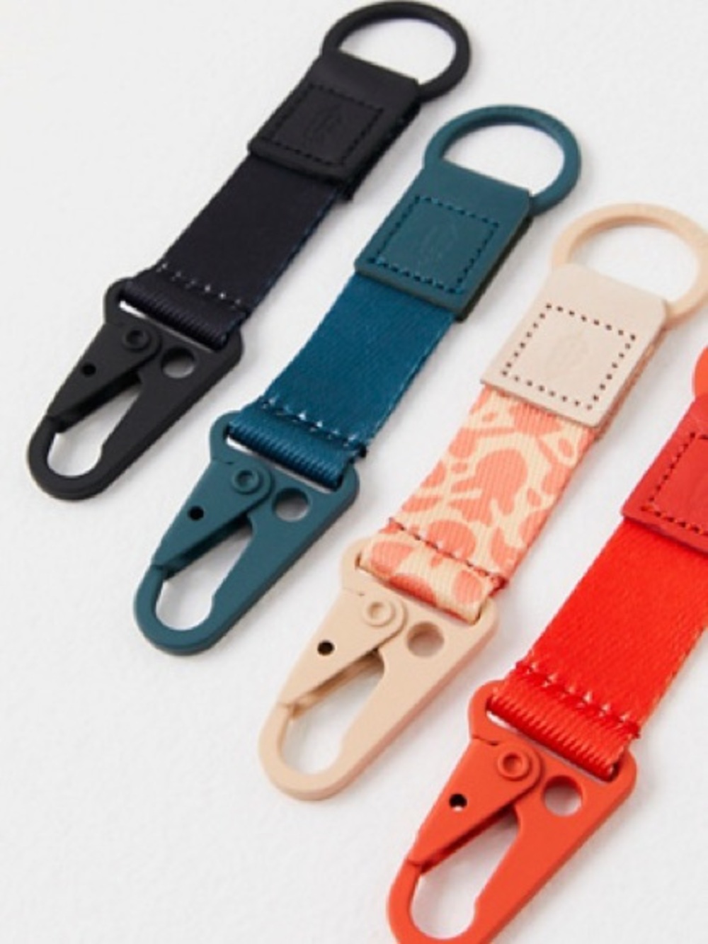 Free People FP Movement X Thread Keychain - Picture 3 of 6
